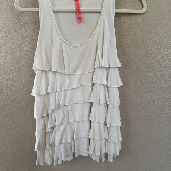 Eight Sixty Ruffle White Blouse Size Large - Picture 2 of 6